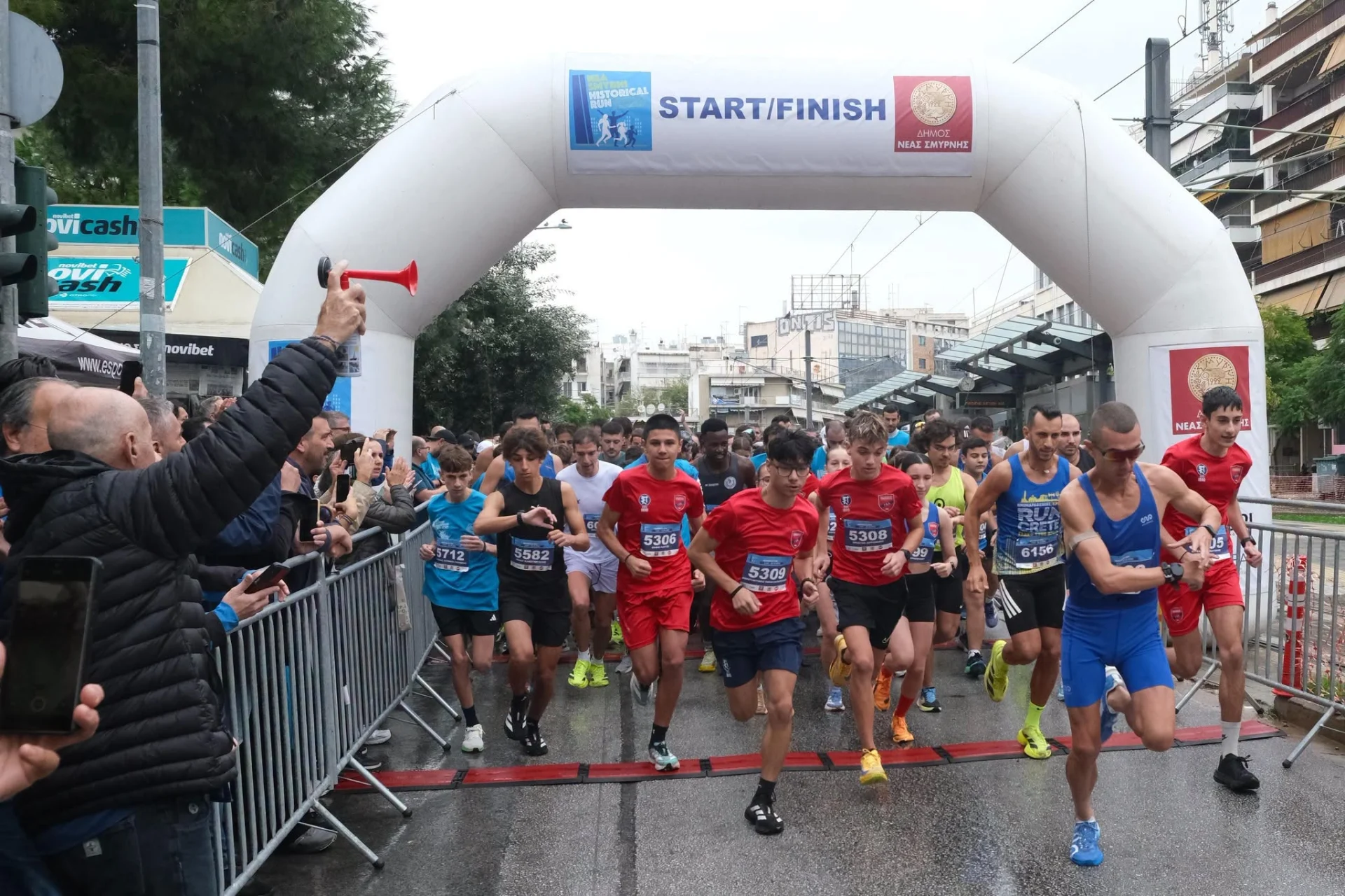 HISTORICAL RUN 2026: 3.000 αθλητές έτρεξαν υπό βροχή!